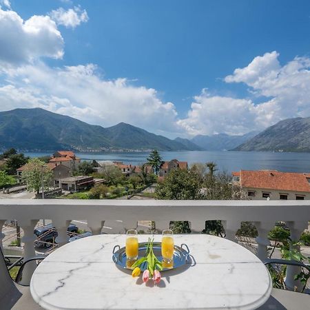 Apartment With Sea View Kotor Eksteriør bilde