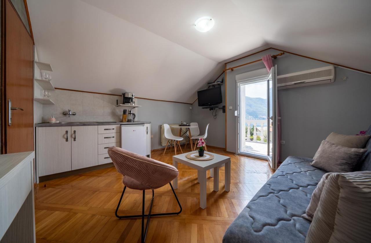 Apartment With Sea View Kotor Eksteriør bilde