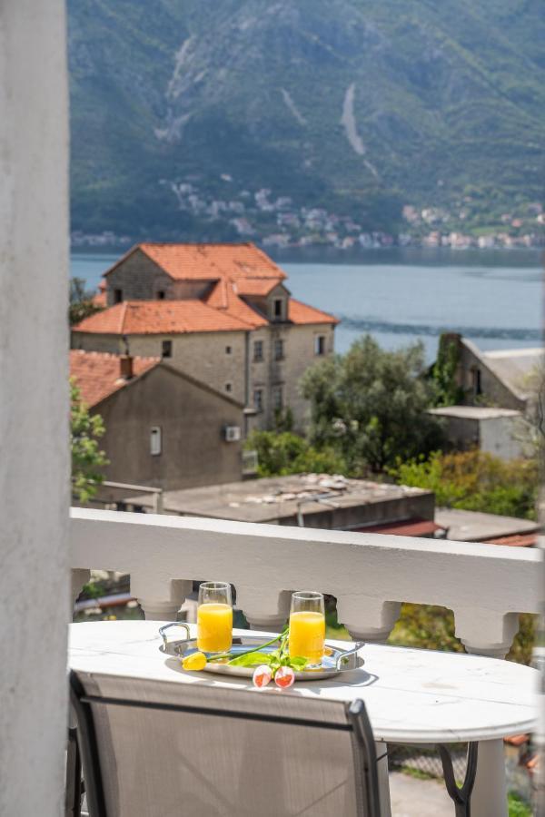 Apartment With Sea View Kotor Eksteriør bilde
